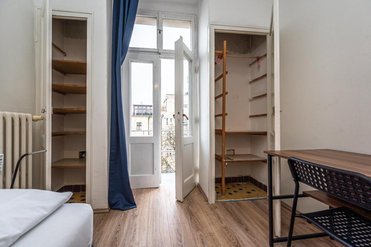 Apartments Safarikova 18 Praga Esterno foto