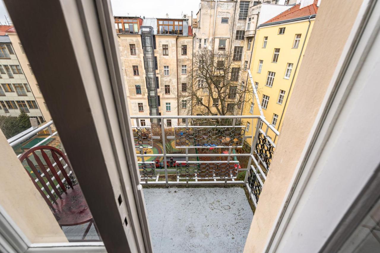 Apartments Safarikova 18 Praga Esterno foto