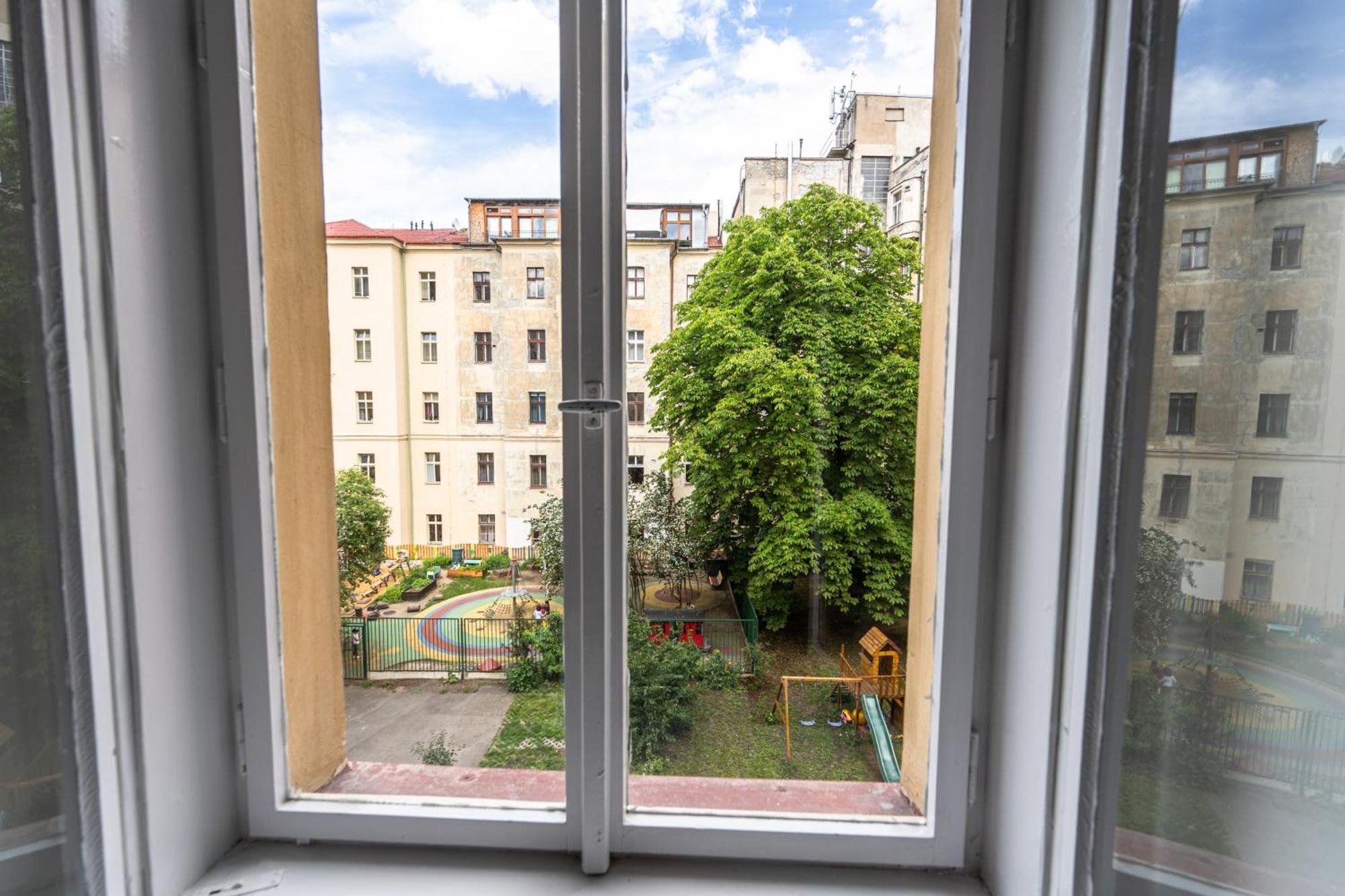 Apartments Safarikova 18 Praga Esterno foto