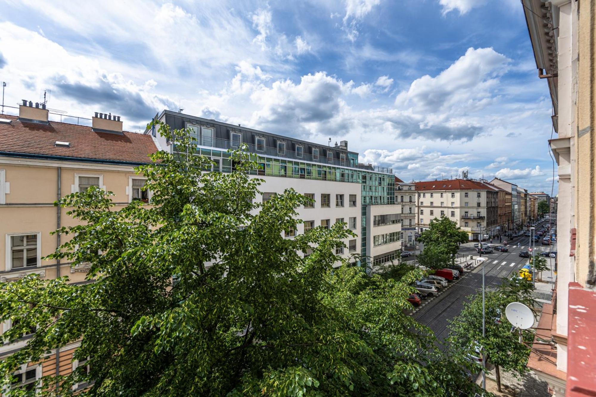 Apartments Safarikova 18 Praga Esterno foto