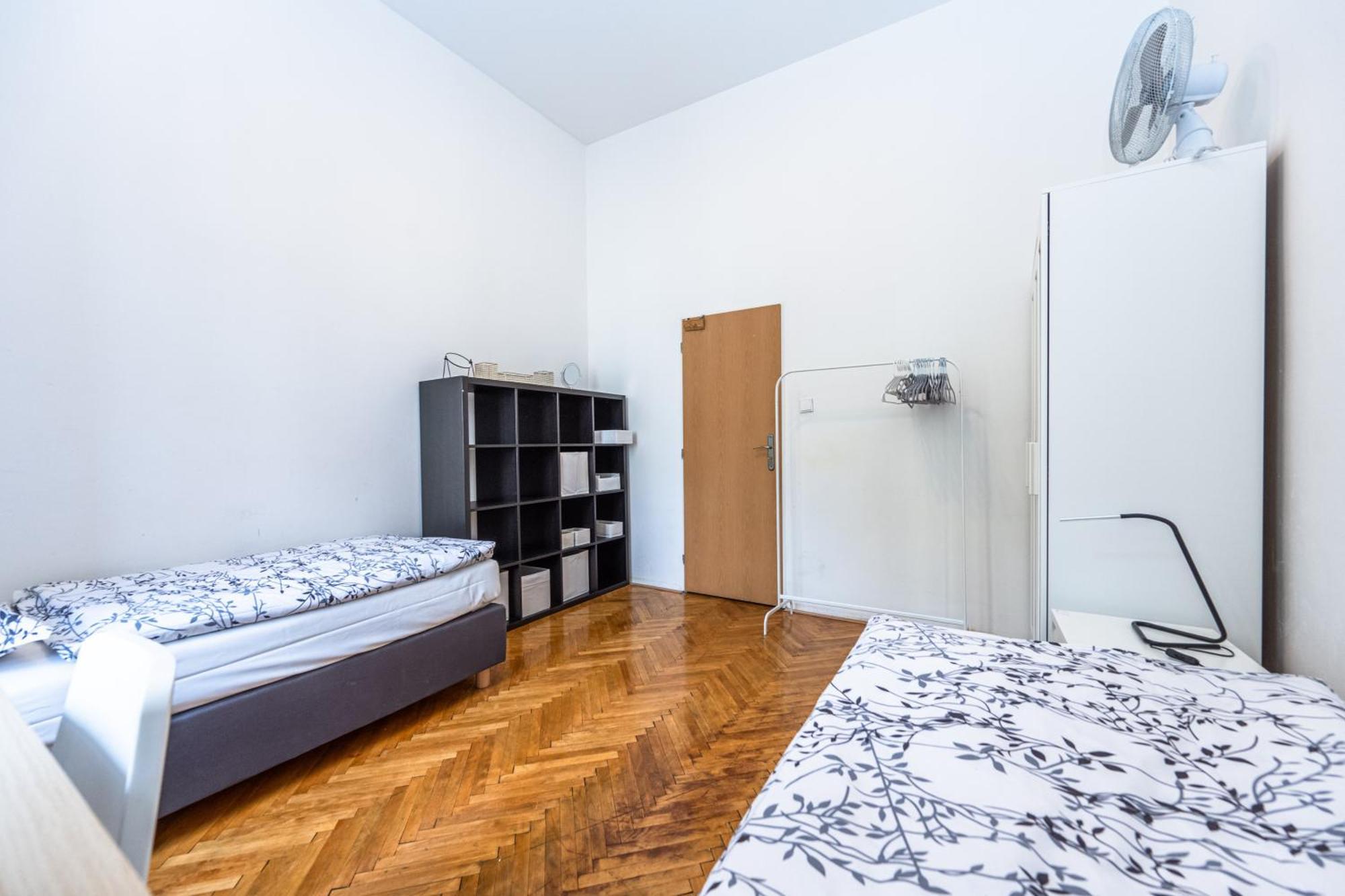 Apartments Safarikova 18 Praga Esterno foto