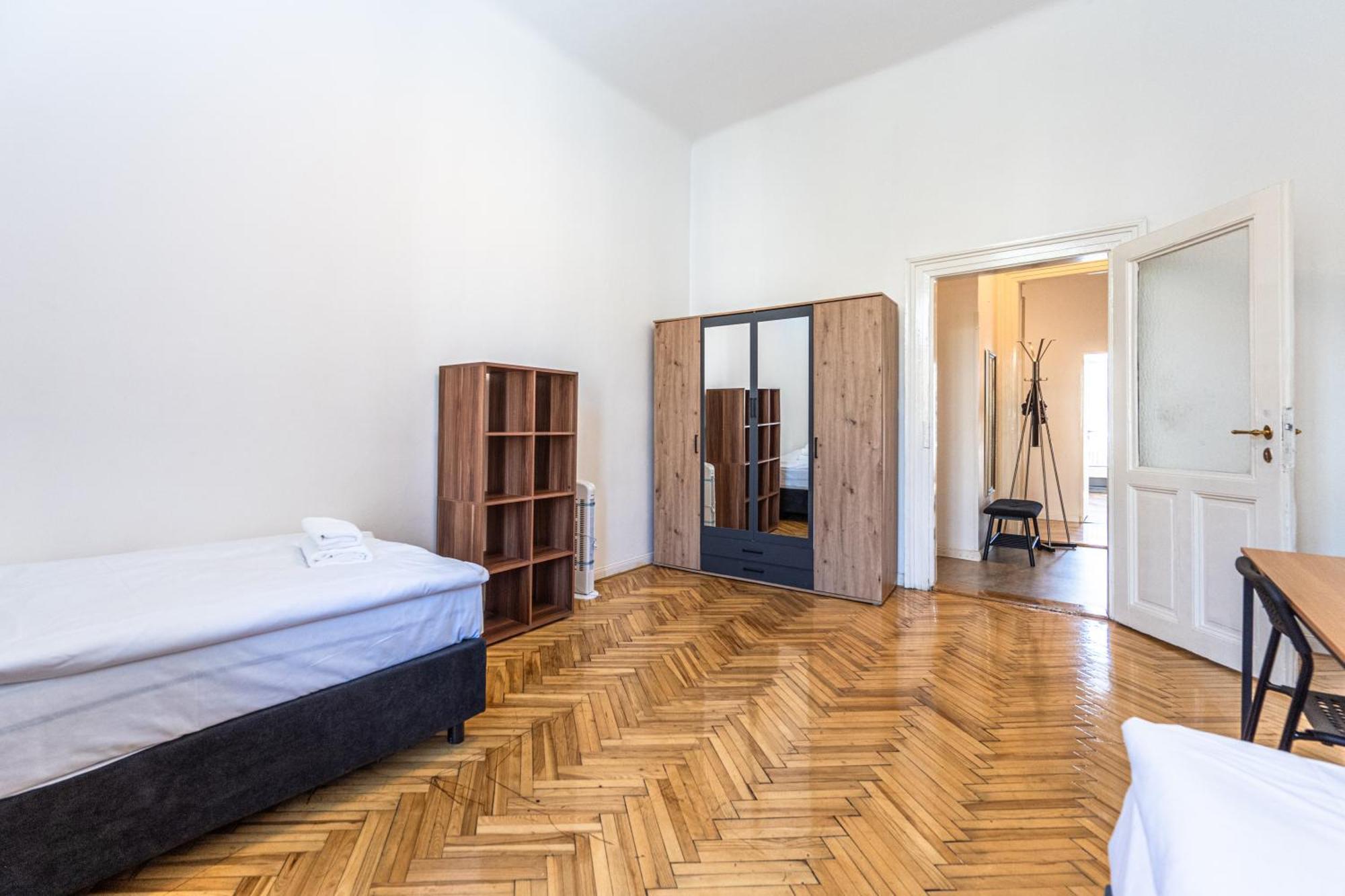 Apartments Safarikova 18 Praga Esterno foto